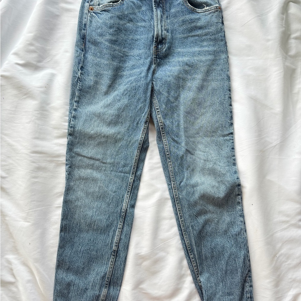 Zara Classic Blue Denim Jeans - Picture 5 of 5